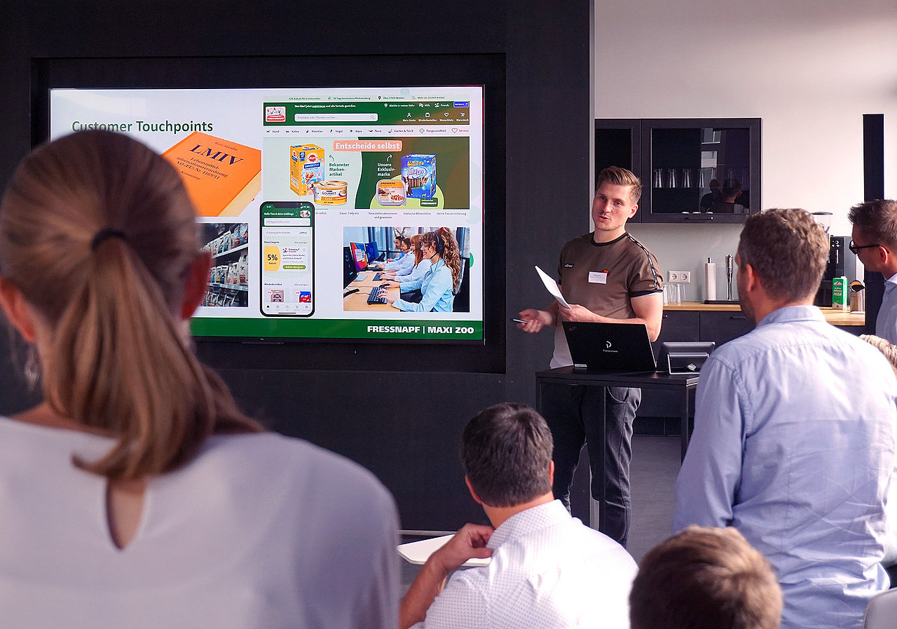 Philipp Wierz von Fressnapf beim Data & Analytics Xchange 2023